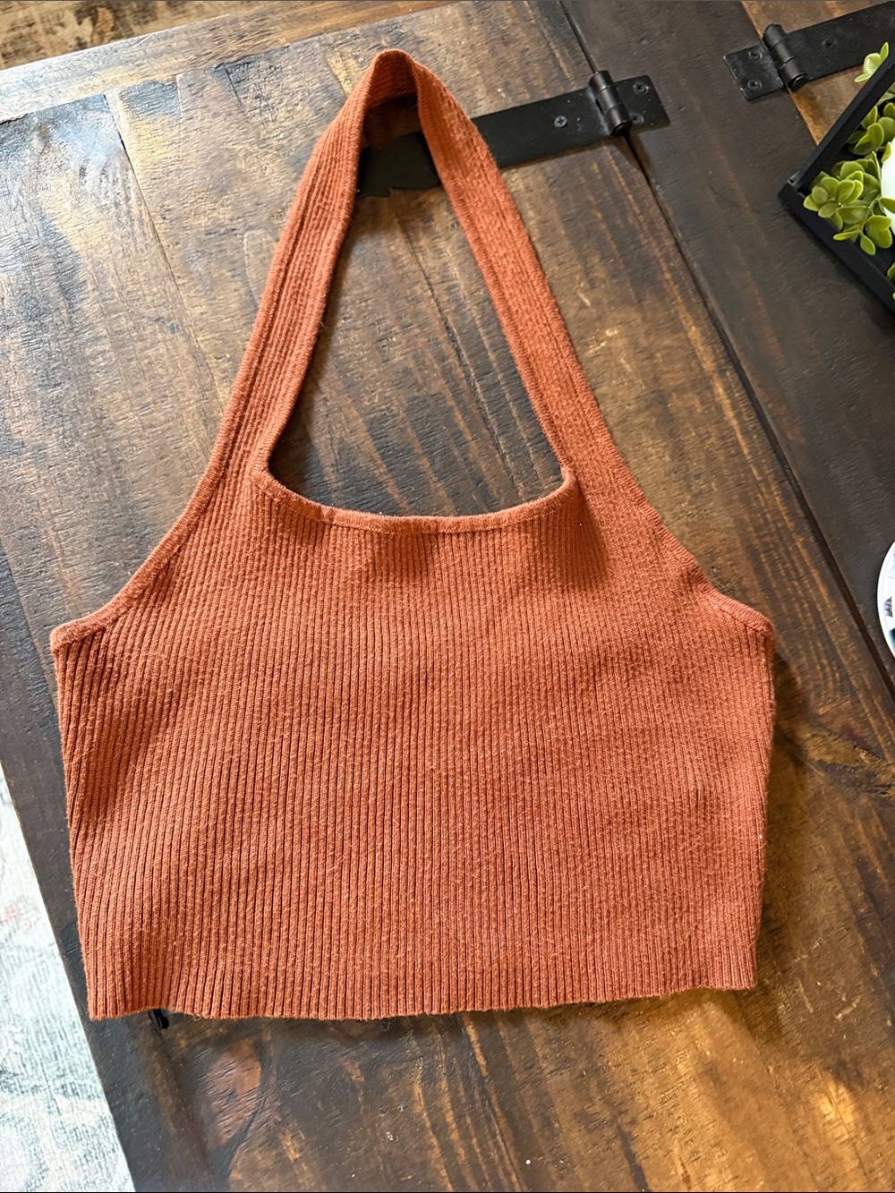 SHEIN Rust Ribbed Halter Crop Top
